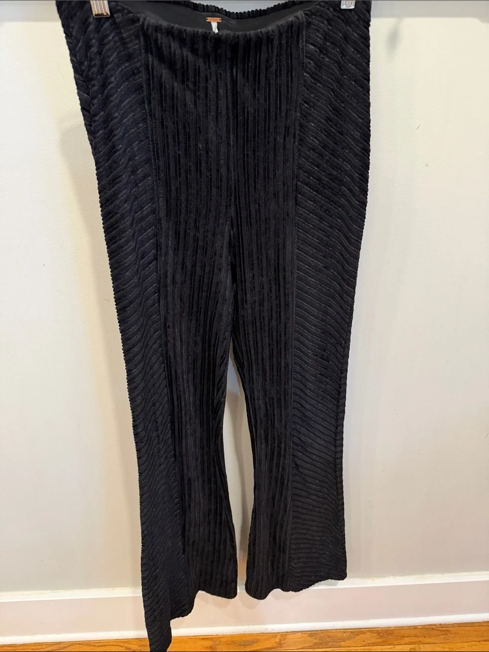 Free People Penny Flare Velvet Pants Black Ribbed Wide-Leg Size Medium
